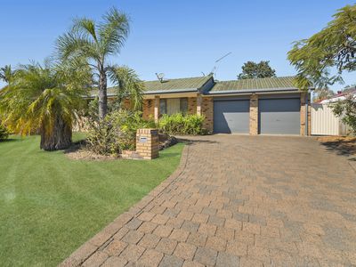 6 Plover Place, Tweed Heads West