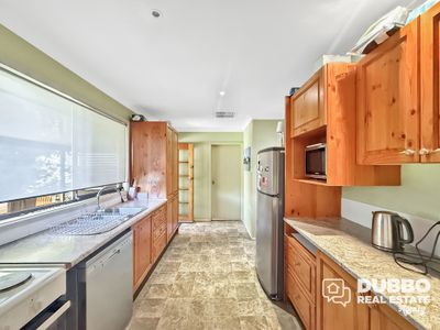 8 Ronald Street, Dubbo