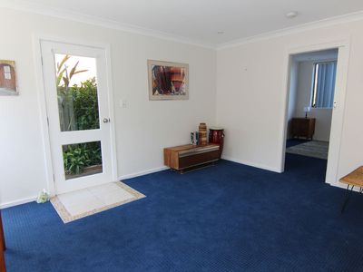 13 Lake Vista Crescent, Forster