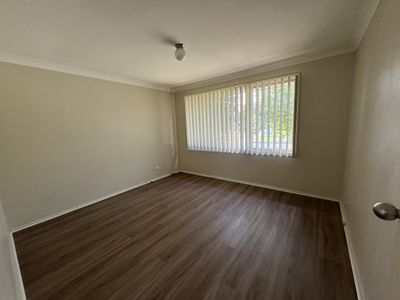 5 Eloura Street, Dharruk