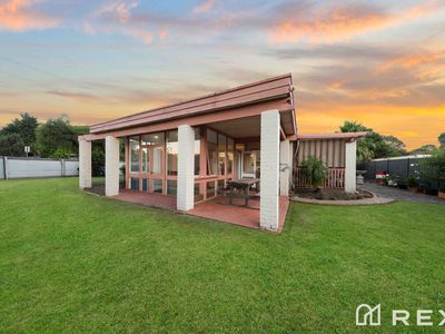 7 Greenridge Avenue, Narre Warren