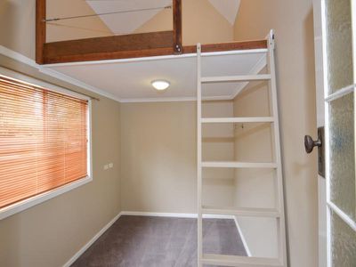 33 Ardagh Avenue, Kalgoorlie