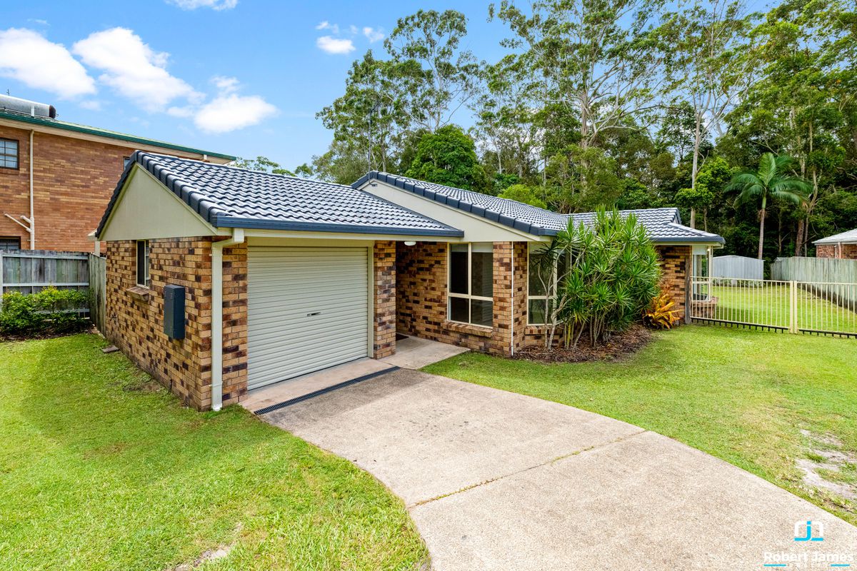 27 Tinaroo Place, Tewantin