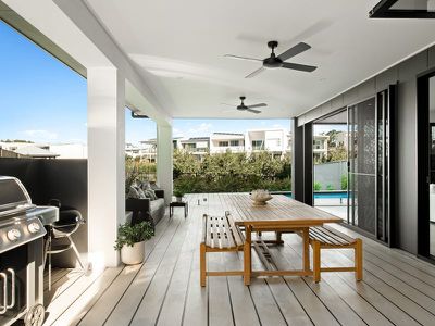 8 Langsford Crescent, Maroochydore
