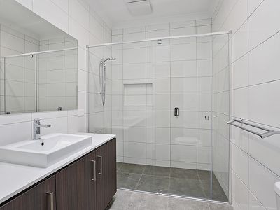 1A Elliott Avenue, Highton