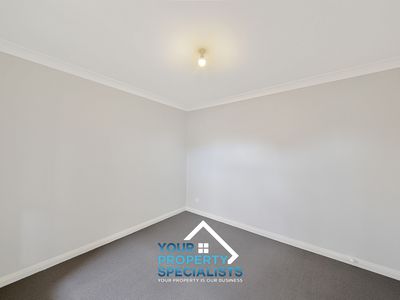 4B Courtney Loop, Oran Park