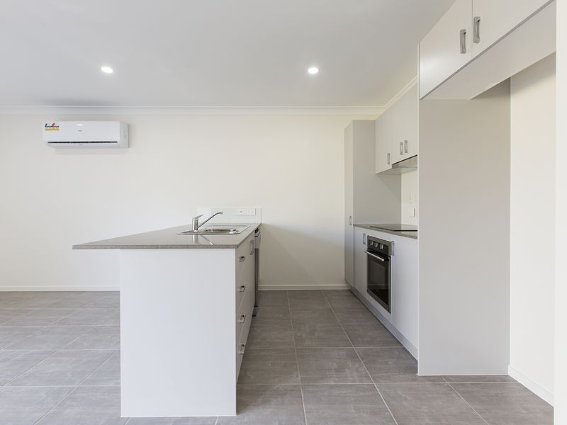 1 / 19 Prosperity Close, Bellbird Park