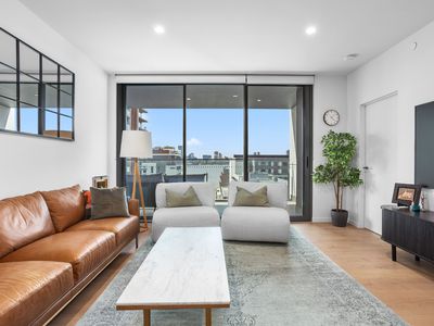 707 / 99 Mill Point Road, South Perth