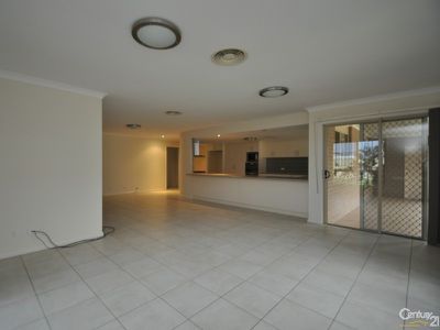 17 William Farrier Drive, Dubbo