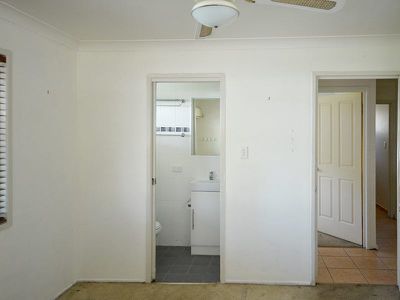 18 Rosemary Street, Bellbird Park