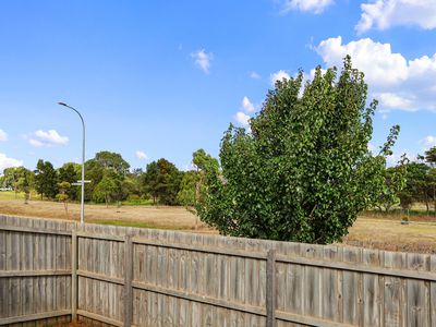 8 Witton Boulevard, Warrnambool