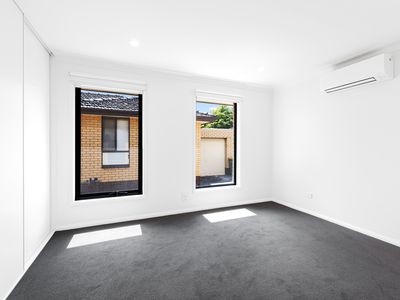 4 / 15-17 Urwin Street, Yarraville