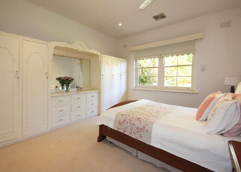 2A Anglesey Avenue, St Georges