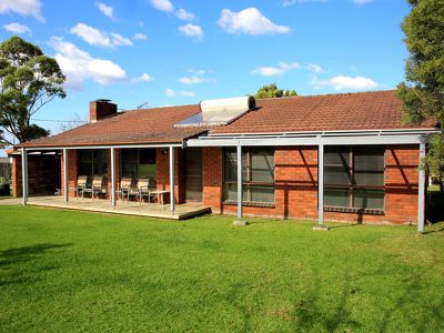 10 Lamonds Lane, Meroo Meadow