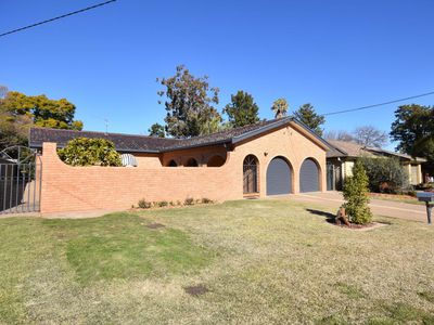 7 Belmore Place, Dubbo