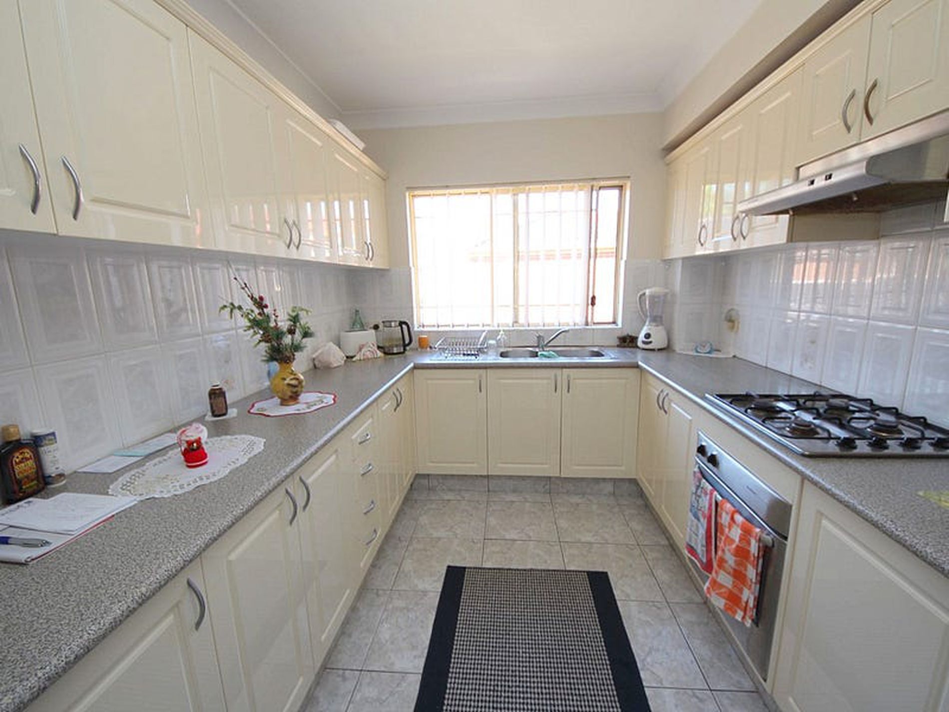 8 / 8-12 Bungalow Avenue, Bankstown