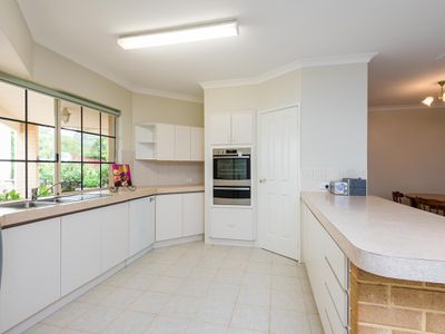 3 Arundale Crescent, Wembley Downs