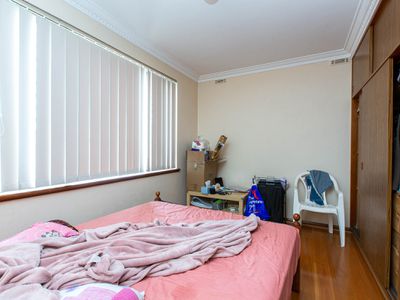 1 / 3 Holywell Street, South Bunbury