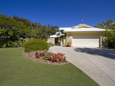 6 Masthead Quay, Noosa Waters