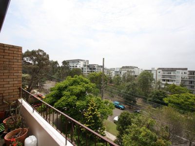 7 / 1-3 Bank Street, Meadowbank