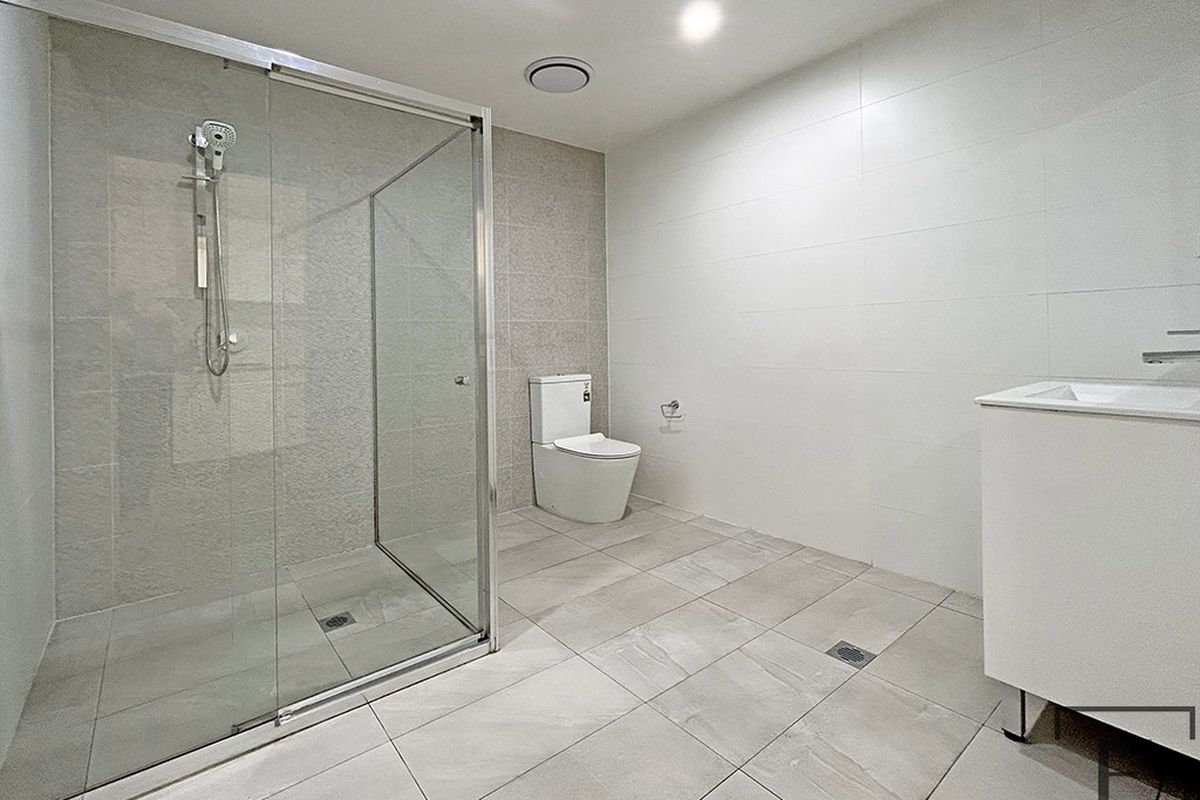 2 / 26 Lydbrook Street, Westmead
