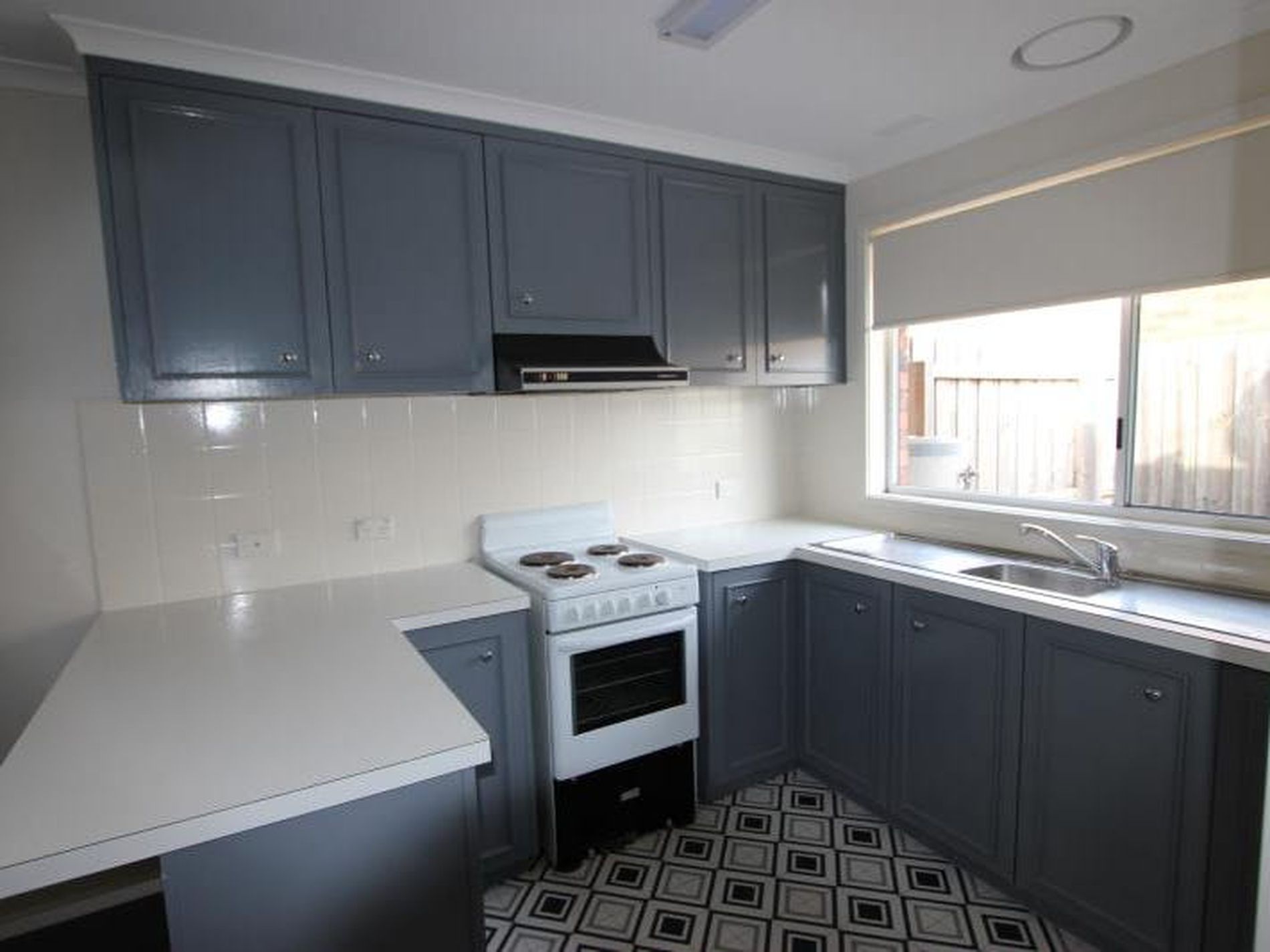 2 / 236 High Street, Belmont