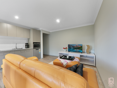 2 / 2 Natures Way, Cessnock