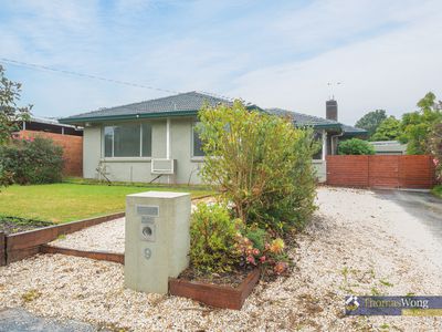 9 Astelot Drive, Donvale