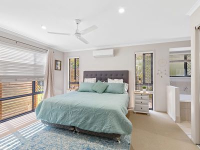 43 The Parkway Place, Mapleton