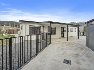 15 Debra Place, Huonville