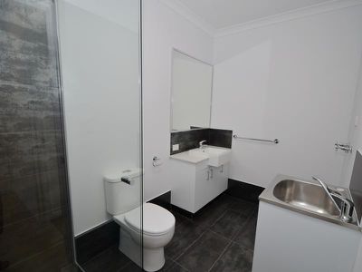 6 / 3 Morago Crescent, Cloverdale
