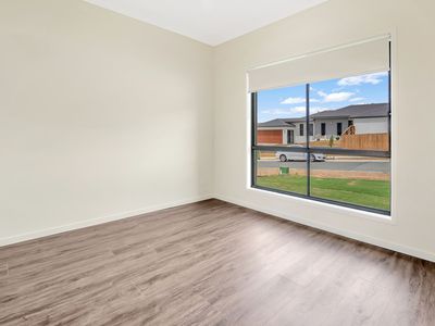 2 / 7 Frogmouth Street, Upper Coomera