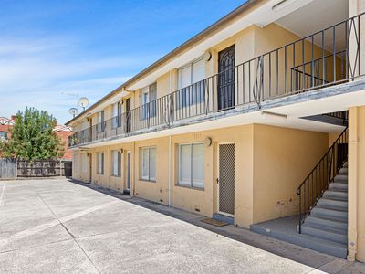 9 / 709 Barkly Street, West Footscray
