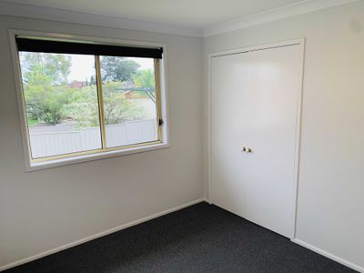 2 Bakeri Circuit, Warabrook