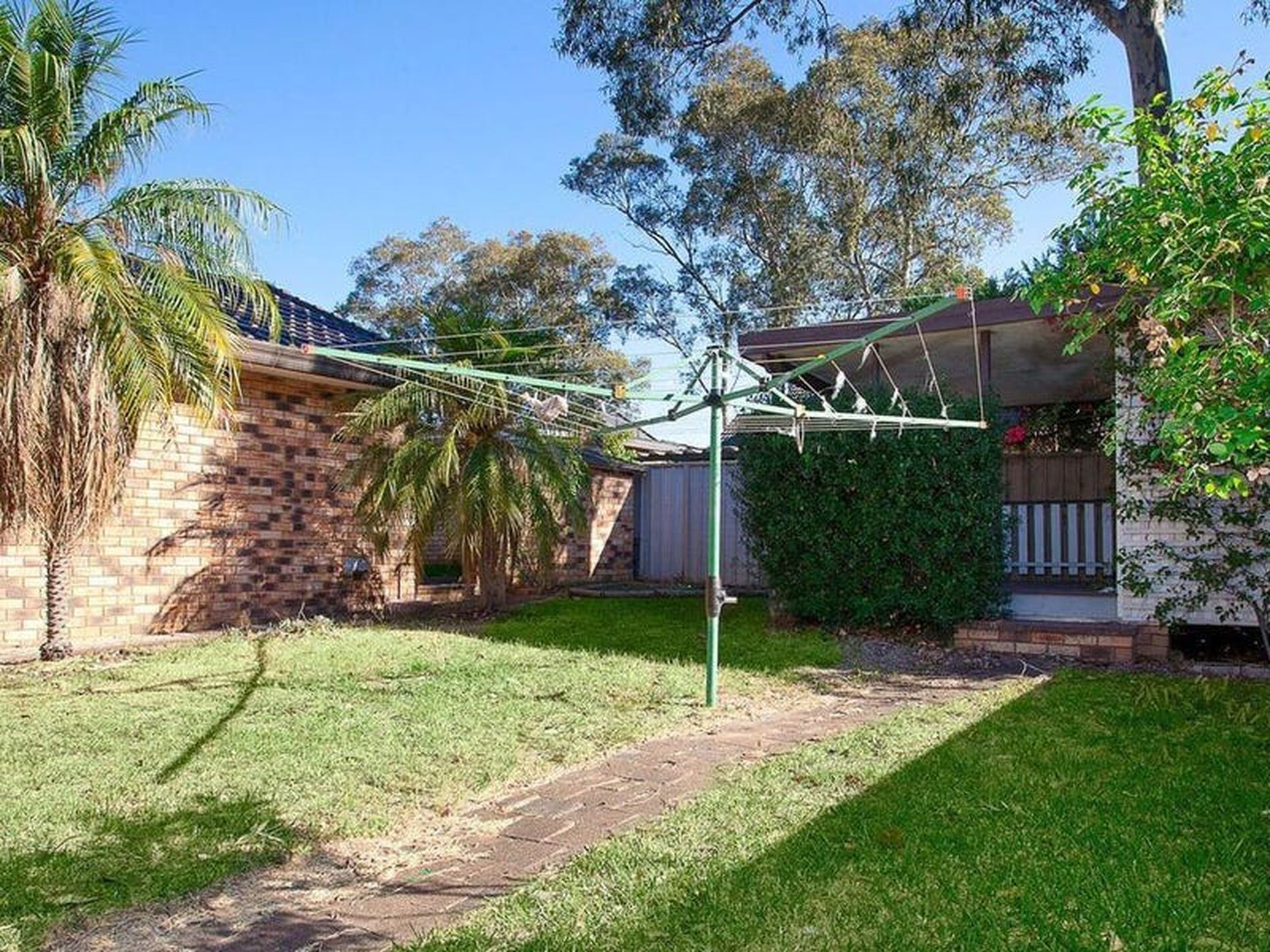 19 Bangalow Avenue, Chipping Norton