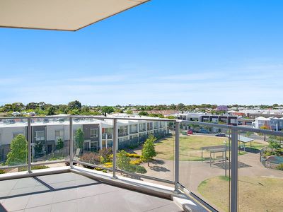 304 / 16 Mann Drive , Brompton