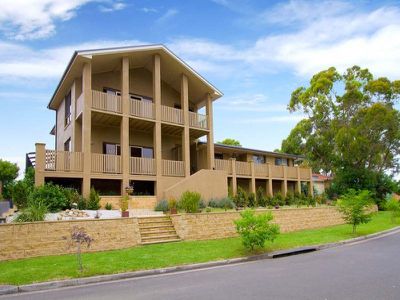 3 Koombala Grove, Cordeaux Heights