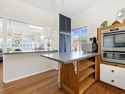 15 Chaplain Avenue, Manunda