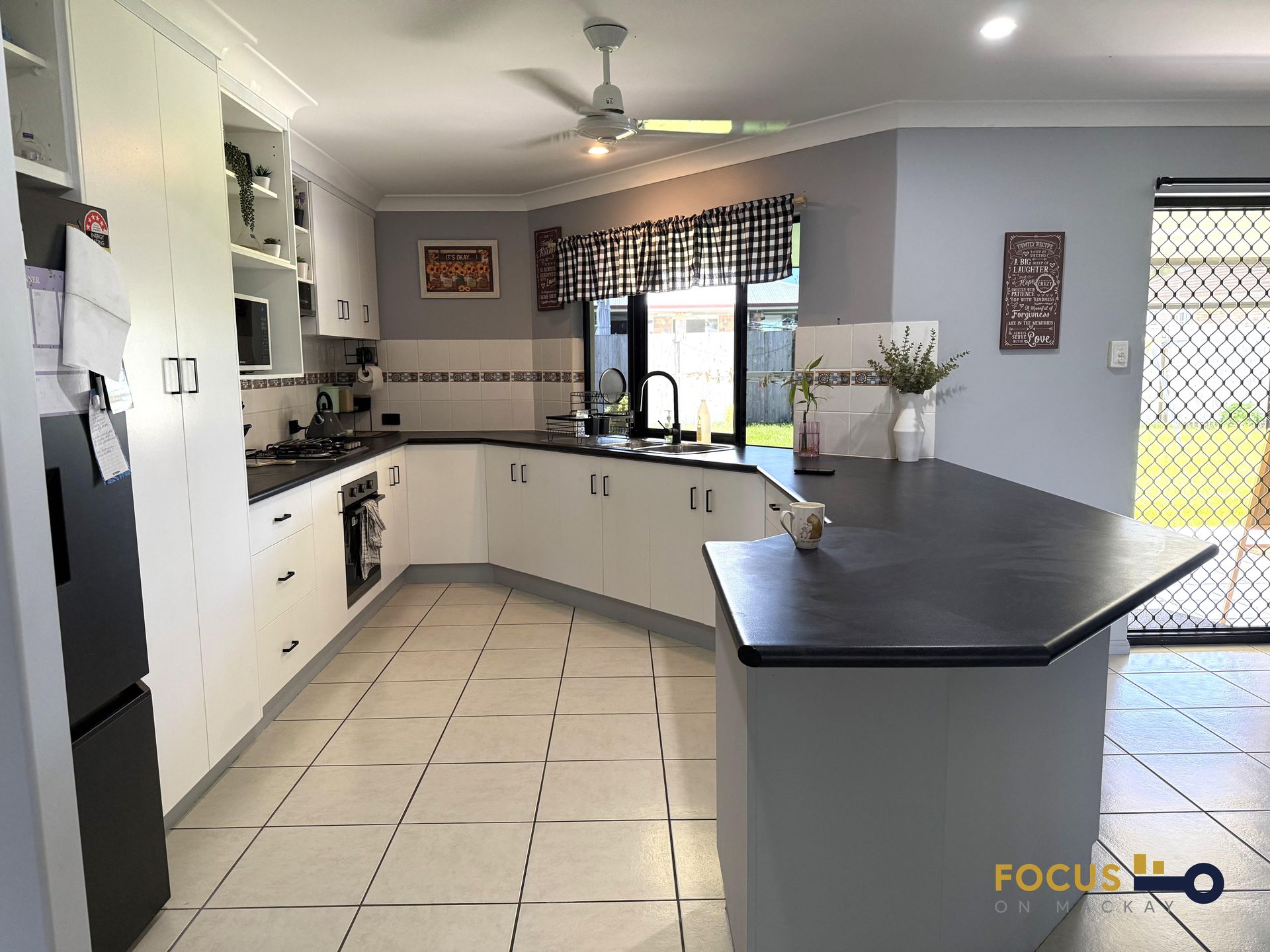 21 Michael Ave, Sarina