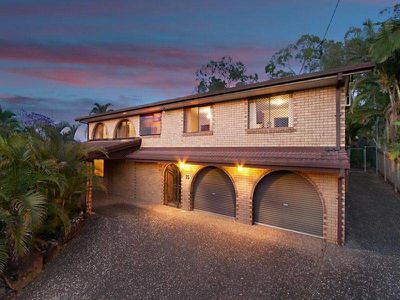 15 Lancelot Street, Rochedale South