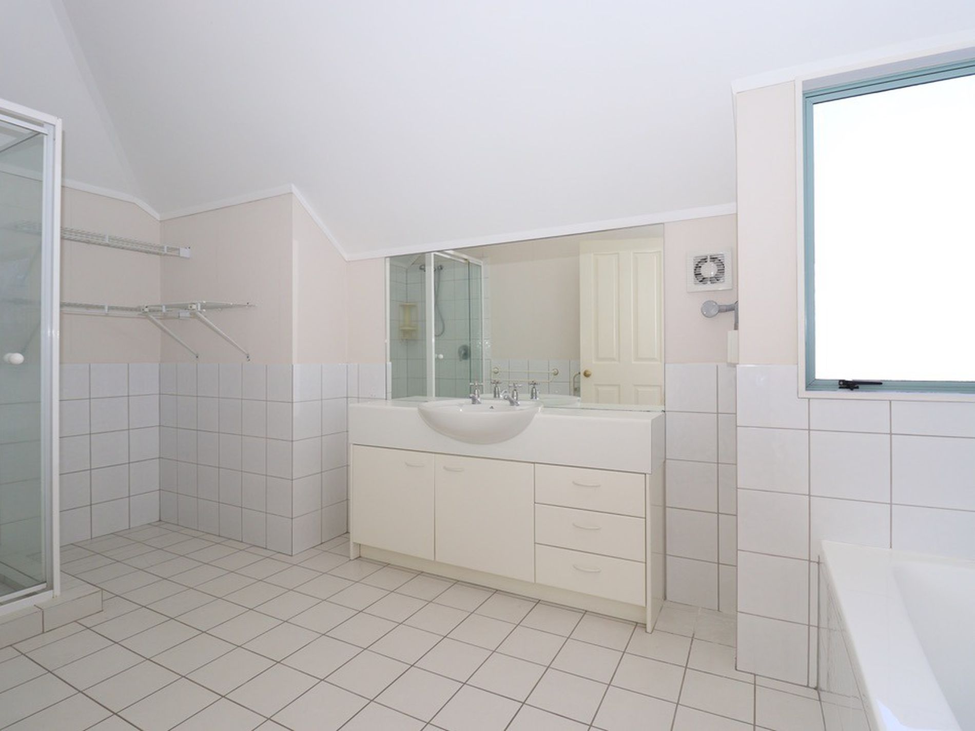 26A The Parade, Bucklands Beach