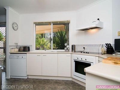 60 Lake Entrance Boulevard, Noosaville