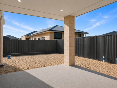 21 Currawong Loop, Treeby