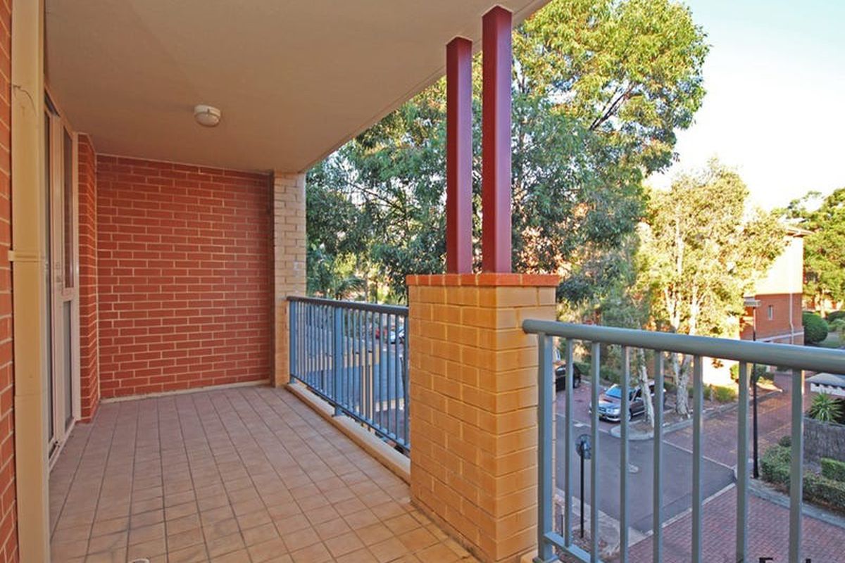 8J / 19-21 George Street, North Strathfield