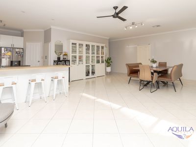 10 Glenallen Way, Ellenbrook