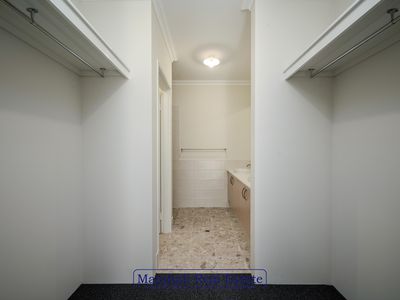 8 Expedition Dr, Clarkson