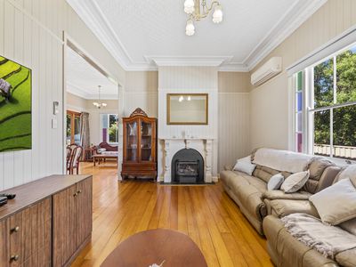 120 Holberton Street, Newtown