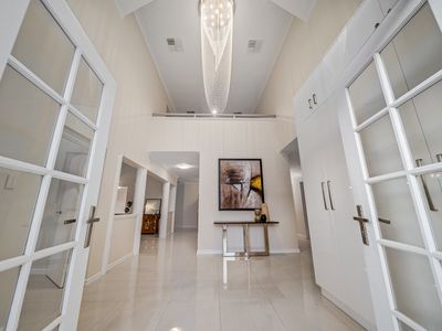 4 Levien Place, Winthrop