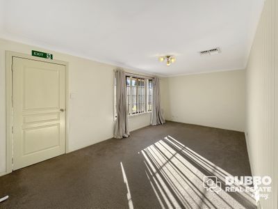 12 Rawson Street, Dubbo
