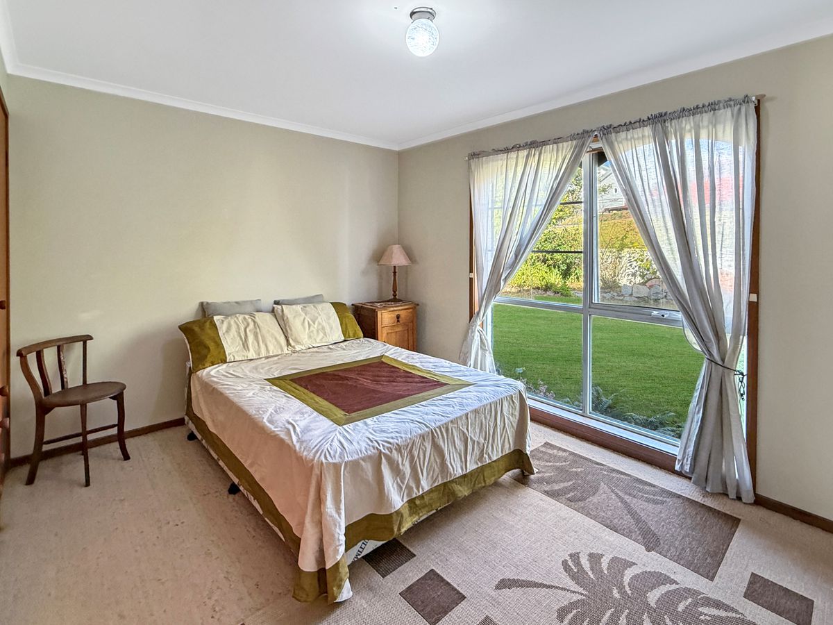 2 / 17 Bay Street, Narooma